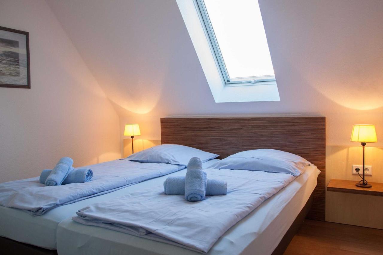 Seepark Burhave_ Hotel Butjadingen Esterno foto