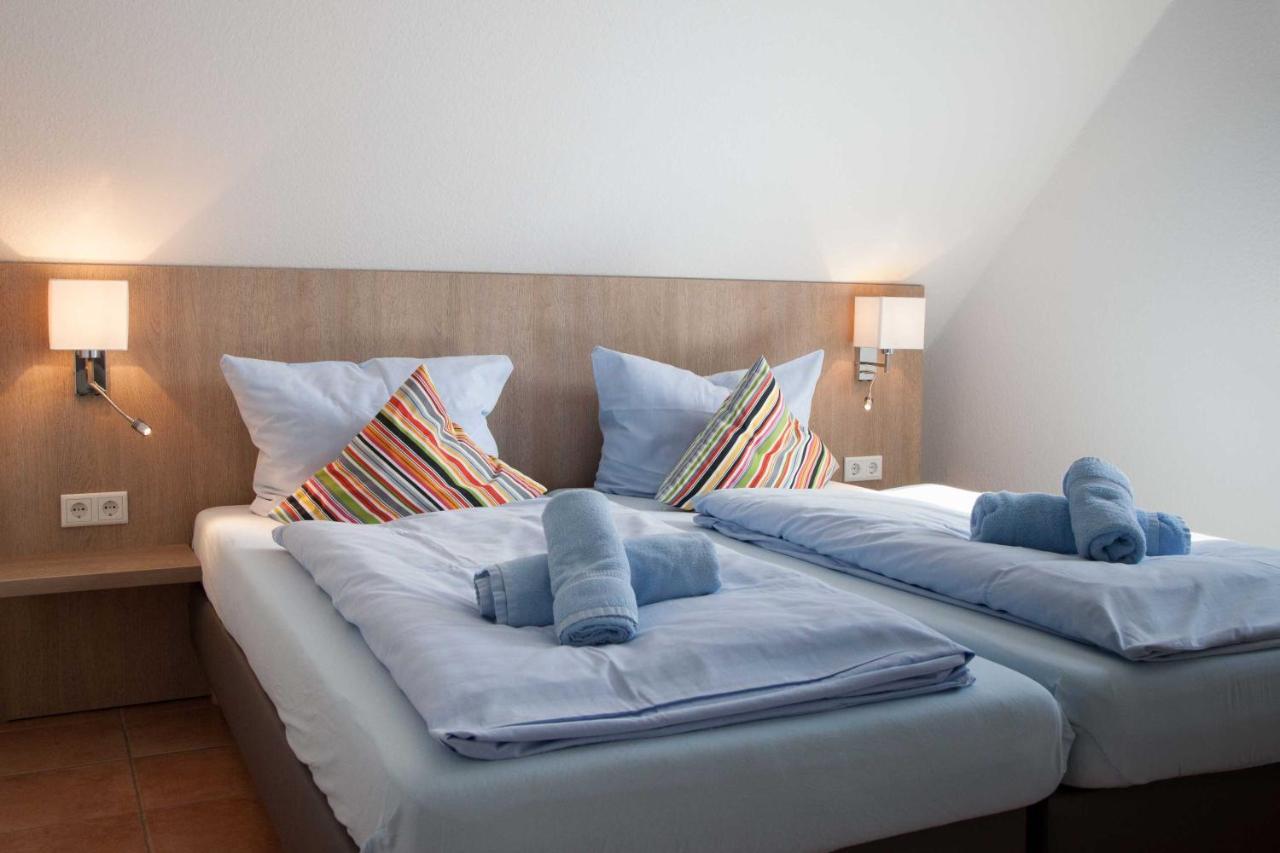 Seepark Burhave_ Hotel Butjadingen Esterno foto